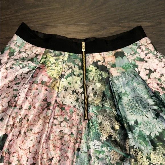 Ted Baker Black and Pink Garment - Picture 5 of 7